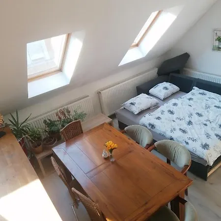 Ujkapu Sunshine Appartamento